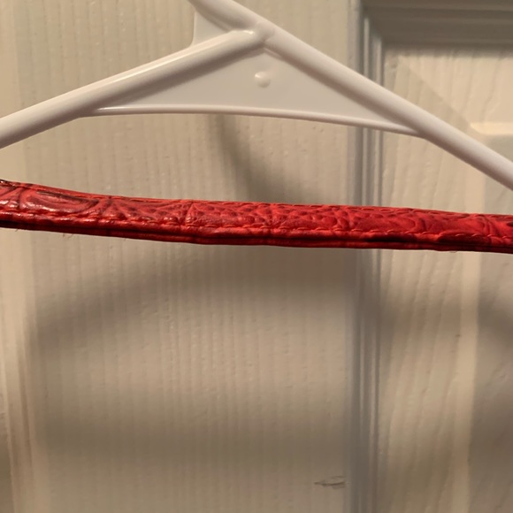 Red croc look crossbody - Picture 4 of 4